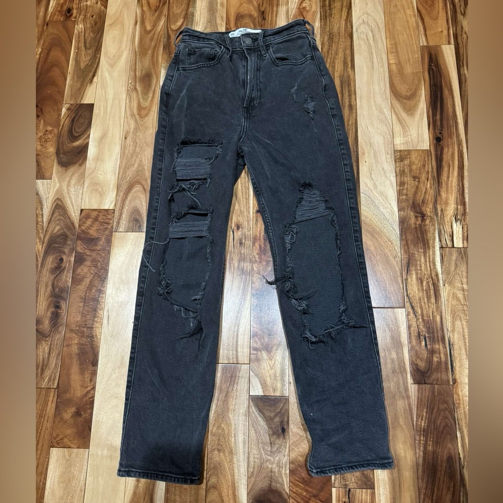 Hollister black mom Jean